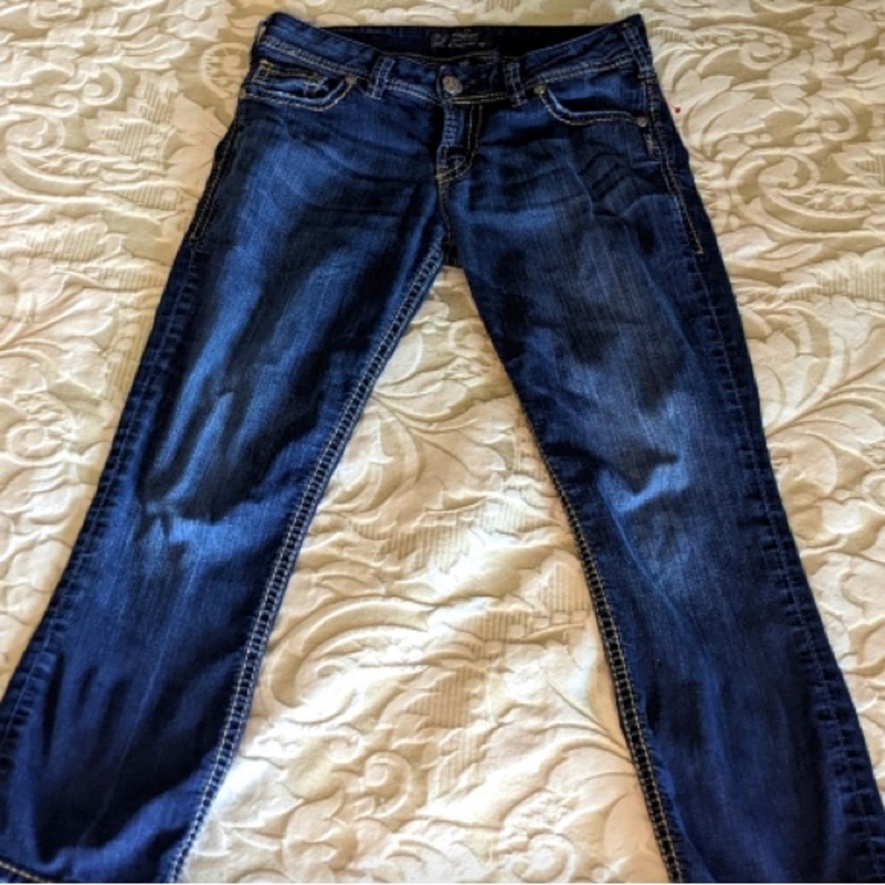 Size 29/25 Women’s Silver Jeans SUKI CAPRI cropped